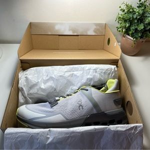 Mens Cloudnova Flux.